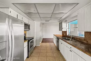 358 Desoto Pkwy, Satellite Beach, FL 32937 - Photo 7