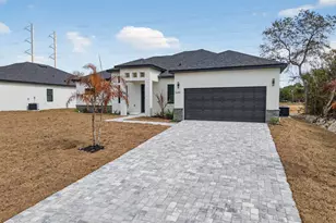 1482 Hayworth Cir NW, Palm Bay, FL 32907 - Photo 1