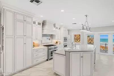 8985 Highway A1A, Melbourne Beach, FL 32951 - Photo 15