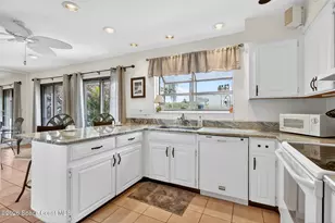 1431 SE Ashville Ct, Port Saint Lucie, FL 34952 - Photo 17