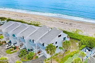 2711 S Hwy A1A, Melbourne Beach, FL 32951 - Photo 1