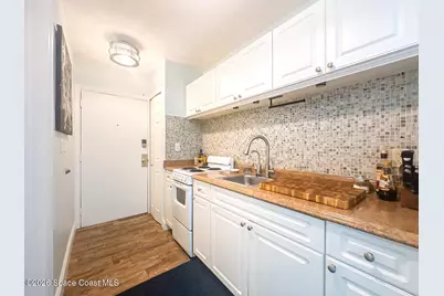 390 W Cocoa Beach Causeway #31-4, Cocoa Beach, FL 32931 - Photo 3