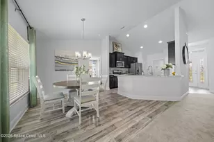 987 Le Baron St SW, Palm Bay, FL 32908 - Photo 5