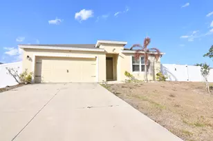 439 Gancedo St SW, Palm Bay, FL 32908 - Photo 5