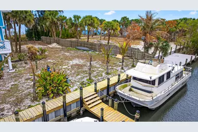 51 Vip Island #B, Grant-Valkaria, FL 32949 - Photo 45