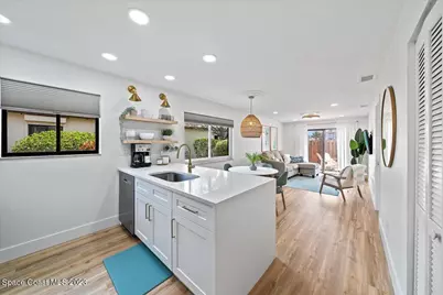 3256 Sea Oats Circle, Melbourne Beach, FL 32951 - Photo 17