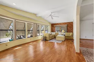 924 Dogwood Dr, Barefoot Bay, FL 32976 - Photo 7