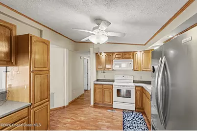 924 Dogwood Drive, Barefoot Bay, FL 32976 - Photo 11