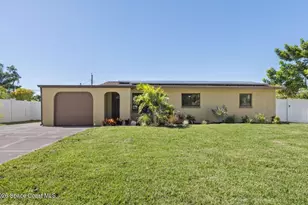 1458 Sea Breeze Ln, Melbourne, FL 32935 - Photo 1