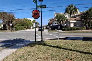 7165 E Ridgewood Ave E, Cape Canaveral, FL 32920 - Photo 19