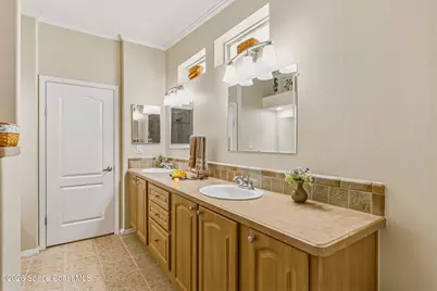 859 Tamarind Circle, Barefoot Bay, FL 32976 - Photo 17