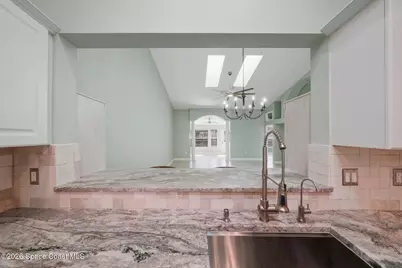 711 Kenwood Circle, Melbourne, FL 32940 - Photo 7