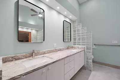 711 Kenwood Circle, Melbourne, FL 32940 - Photo 13