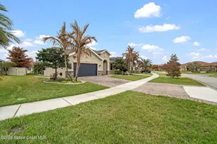 7782 Paragrass Ave, Melbourne, FL 32940 - Photo 3