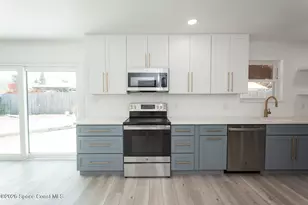 790 Palm Dr, Satellite Beach, FL 32937 - Photo 13