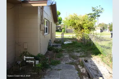 4005 Alachua Avenue, Titusville, FL 32796 - Photo 7