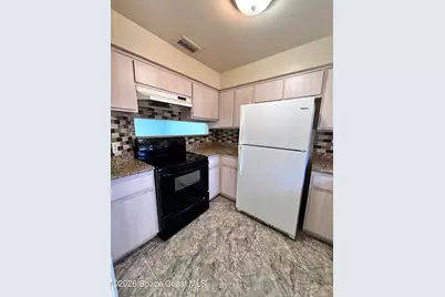 2073 Clover Street NE, Palm Bay, FL 32905 - Photo 3