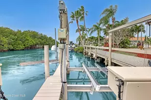 946 Loggerhead Island Dr, Satellite Beach, FL 32937 - Photo 9