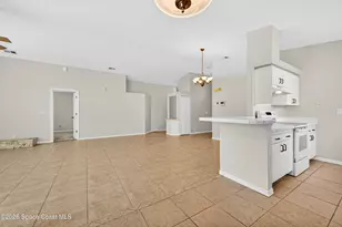 7022 Hammock Trace Dr, Melbourne, FL 32940 - Photo 11