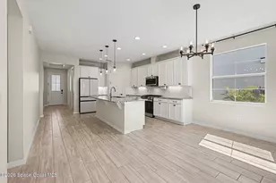 2588 Pangea Cir, Melbourne, FL 32940 - Photo 5