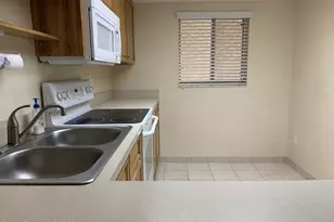 3025 Thrush Dr, Melbourne, FL 32935 - Photo 3