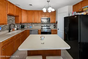 1060 Mina Ave NE, Palm Bay, FL 32907 - Photo 13