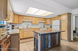 1134 37th Ave SW, Vero Beach, FL 32968 - Photo 11