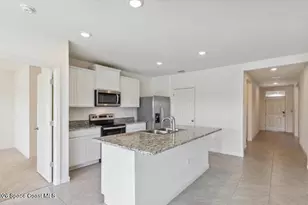 7215 Topaz Dr, Grant-Valkaria, FL 32949 - Photo 7