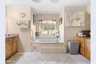 882 Palo Alto Street SE, Palm Bay, FL 32909 - Photo 23