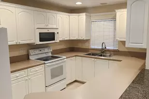 411 Jackson Ave, Cape Canaveral, FL 32920 - Photo 7