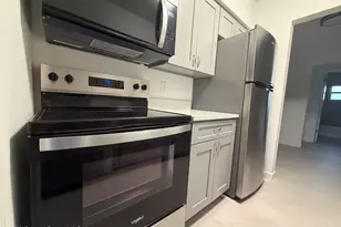 154 Crescent Beach Dr, Cocoa Beach, FL 32931 - Photo 5