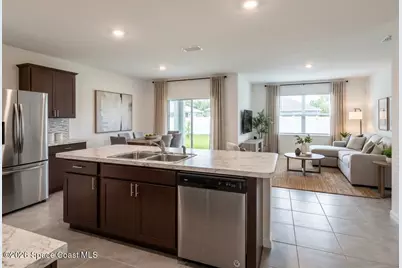 458 Haleybury Street SW, Palm Bay, FL 32908 - Photo 7