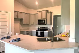 483 Oakleaf St SW, Palm Bay, FL 32908 - Photo 7