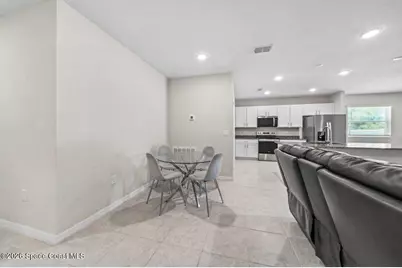 395 Sherman Street SE, Palm Bay, FL 32909 - Photo 5