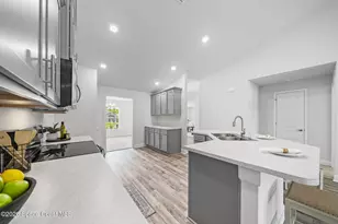 1107 Terry Rd SE, Palm Bay, FL 32909 - Photo 11