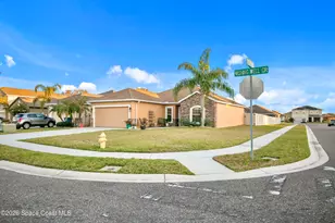 189 Wishing Well Cir SW, Palm Bay, FL 32908 - Photo 5