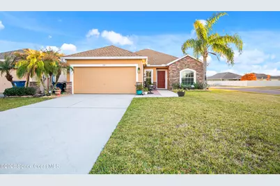 189 Wishing Well Circle SW, Palm Bay, FL 32908 - Photo 1