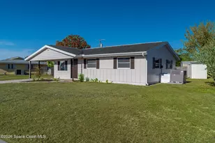 995 Eyerly Ln NE, Palm Bay, FL 32905 - Photo 5