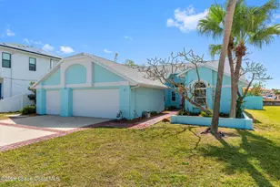 107 Esther Dr, Cocoa Beach, FL 32931 - Photo 3
