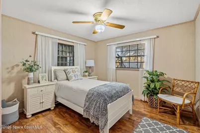 2370 Canterbury Lane, Melbourne, FL 32935 - Photo 23