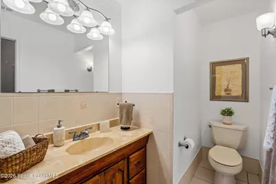 2370 Canterbury Lane, Melbourne, FL 32935 - Photo 25