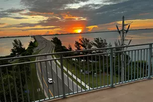 1437 Pineapple Ave, Melbourne, FL 32935 - Photo 5