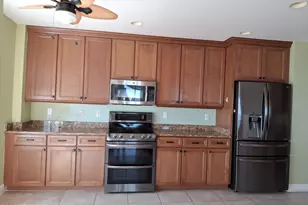 1437 Pineapple Ave, Melbourne, FL 32935 - Photo 11