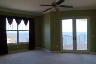 1437 Pineapple Ave, Melbourne, FL 32935 - Photo 19