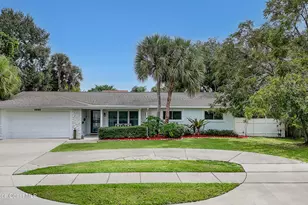 2307 Country Club Rd, Melbourne, FL 32901 - Photo 1