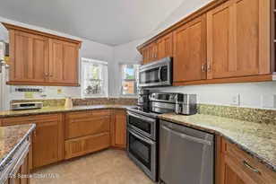 853 Lamplighter Dr NW, Palm Bay, FL 32907 - Photo 11