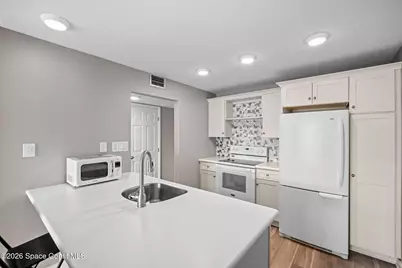 2727 N Wickham Road #102-8, Melbourne, FL 32935 - Photo 5