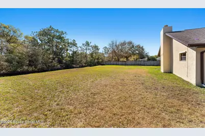 2213 Woodlawn Circle, Melbourne, FL 32934 - Photo 47