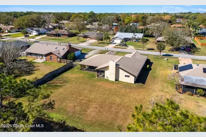 2213 Woodlawn Circle, Melbourne, FL 32934 - Photo 55