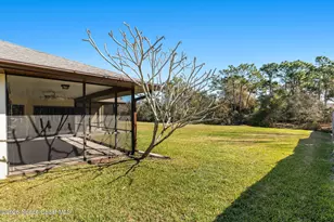 2213 Woodlawn Cir, Melbourne, FL 32934 - Photo 43